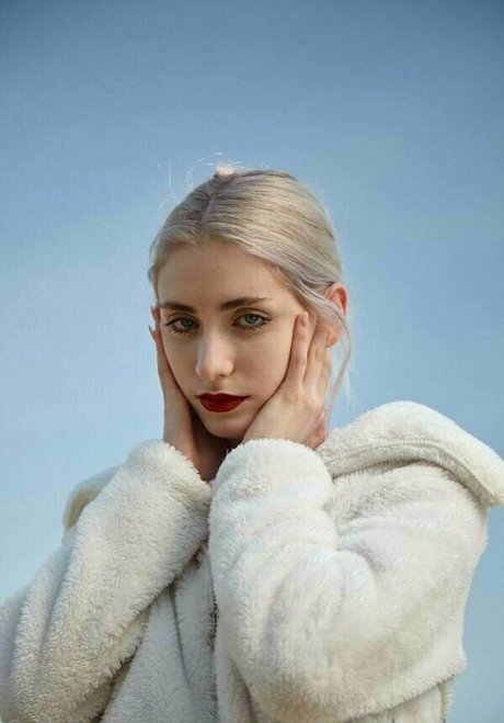 aliceinwonderland xo トップポルノスター 写真