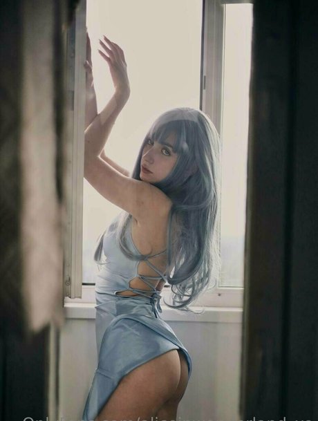 aliceinwonderland xo ポルノモデル 画像