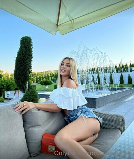 Oliviacatvip 高品質のスター 写真
