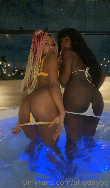 afrogaybe エロティックモデル 写真