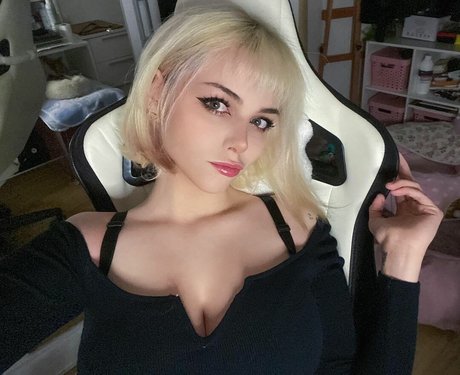 Lorena Orsi ポルノスター ベスト ギャラリー