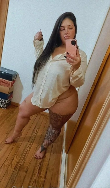 luciannaaaa ホットなポルノスター 写真