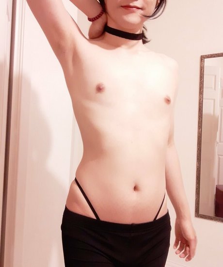 yyyuno 完璧なポルノスター ギャラリー