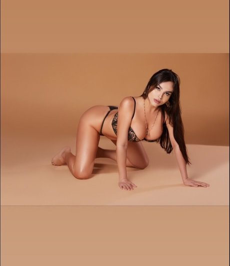 Bianca Angheben セクシーモデル 画像