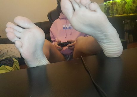 freenirvy ポルノスター ヌード 写真