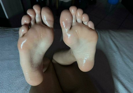 freenirvy トップモデル 写真