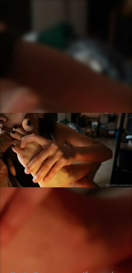 freenirvy 裸のモデル 写真