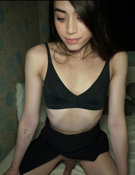 Victoria Salvatore アートモデル 写真