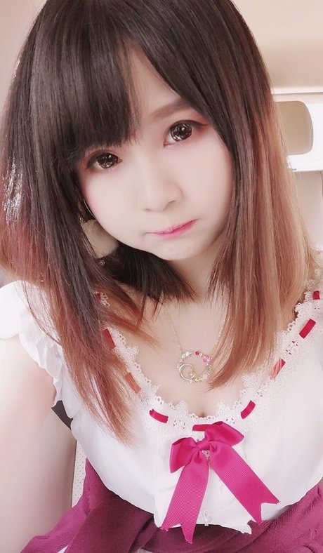 Clarissa Punipun 完璧な女優 写真