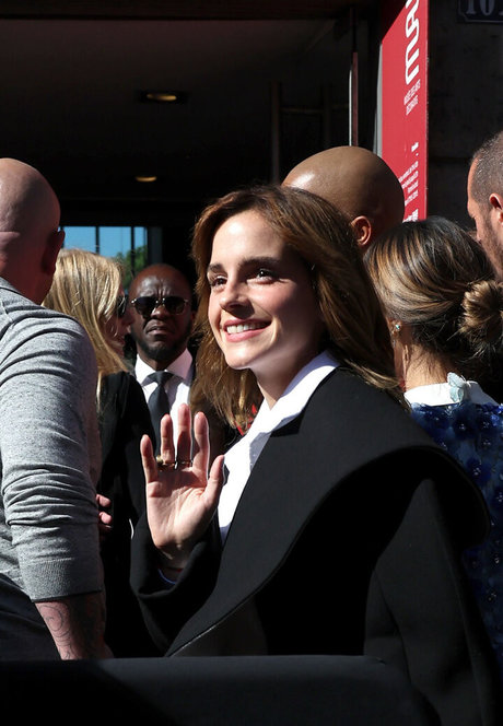 Emma Watson ヌード女優 写真