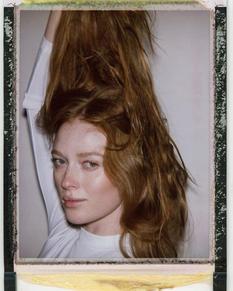 Larsen Thompson ヌード女優 写真