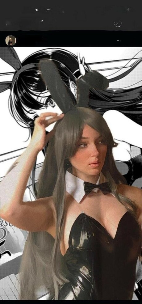 Alienorchp ポルノスター セクシー 写真