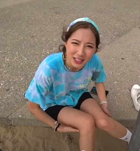 Fuslie 裸モデル ギャラリー