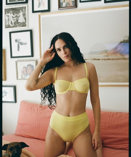 Rumer Willis トップポルノスター ギャラリー