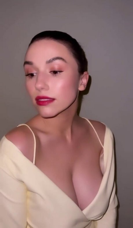 巨乳 顔射 OnlyFans パーフェクト 写真