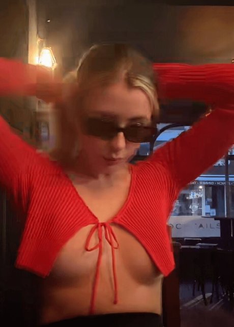 Sian Owen 美しいスター 写真
