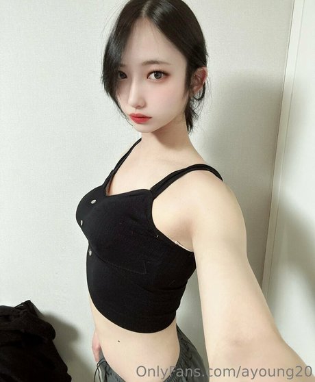 ayoung20 xxxポルノスター 画像