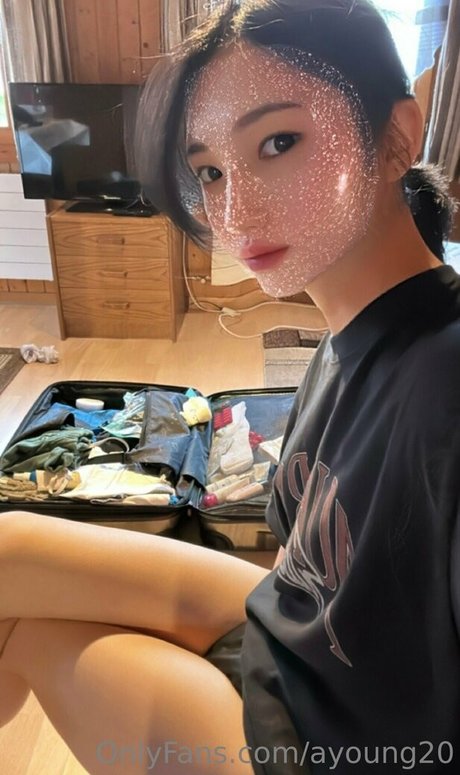 ayoung20 ポルノスター ヌード 写真