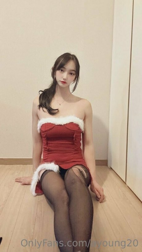 ayoung20 エロティックなポルノスター ギャラリー
