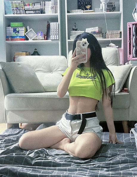 umekoj0910 ポルノスター 写真