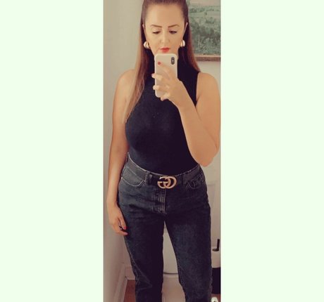 Melanie M ヌード女優 写真