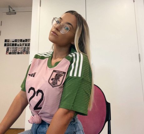 Lavender Baj エロティックモデル 写真
