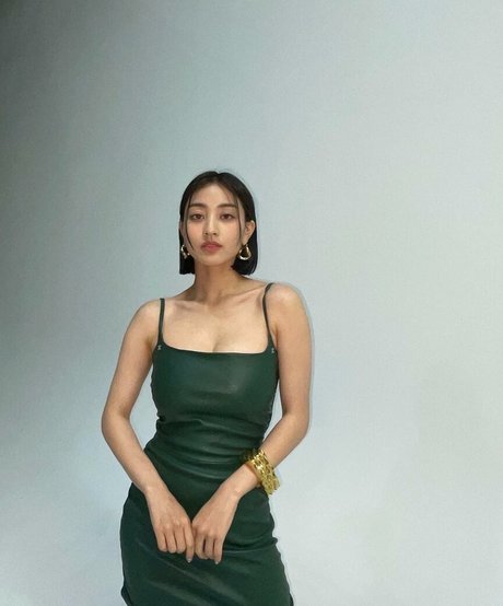 WomenK pop 完璧なポルノスター 写真