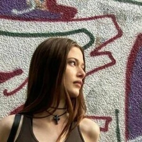Pudderfly ポルノスター 美しい 写真
