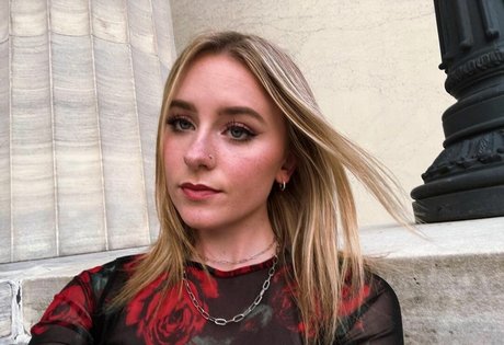 Audra Miller 女優 写真