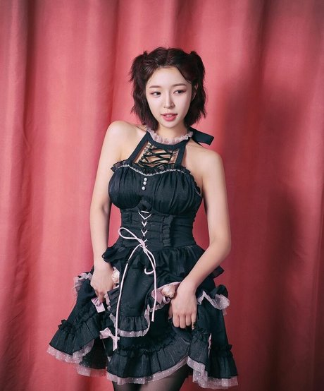 toriis me アダルトモデル 写真