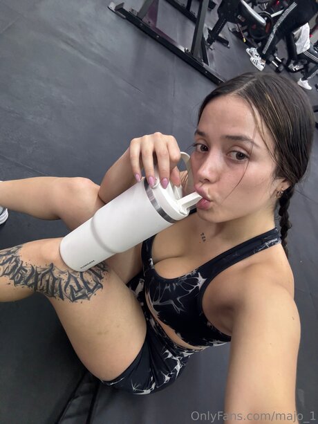 majo 1 トップスター 写真