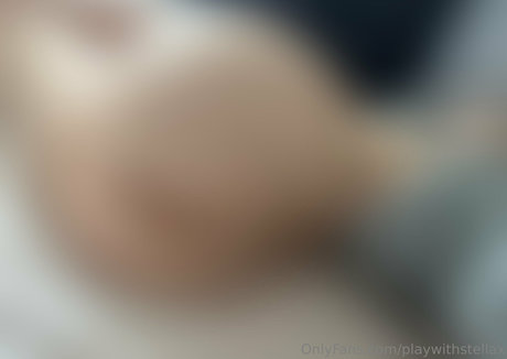 playwithstellax エロティックなスター 画像
