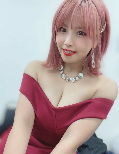 Mina Shirakawa 裸モデル 画像