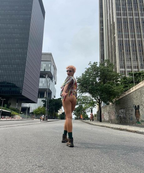 Bruna Linzmeyer スターセックス 写真