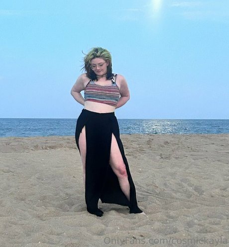 cosmickayla ポルノスター 素敵 写真