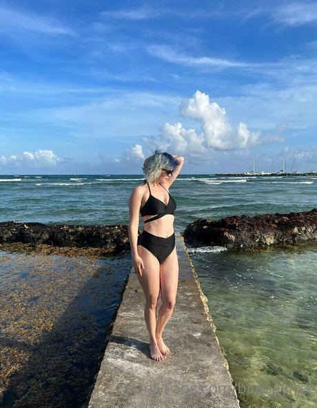 bluejayfree セックスモデル 画像