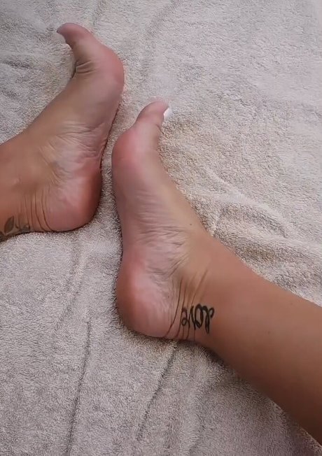Aisleyne Horgan Wallace セクシーモデル 写真