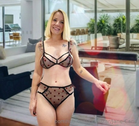 janecanexxx アダルトスター 写真