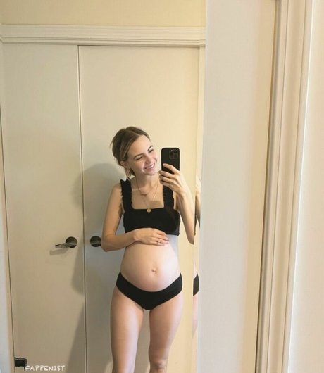 Bobbialthon セックス女優 写真