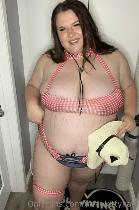 urfavkittykatt アートモデル 写真