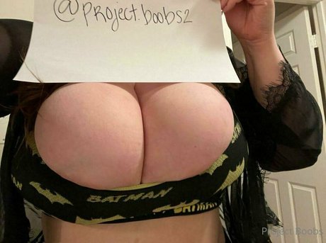 project boobs ポルノ女優 ギャラリー