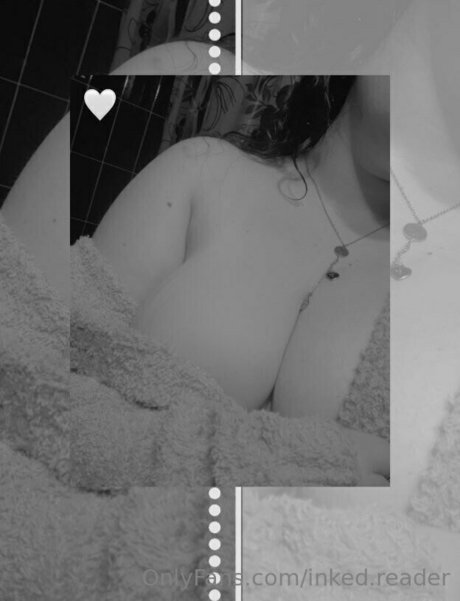 inked reader 完璧なスター 写真