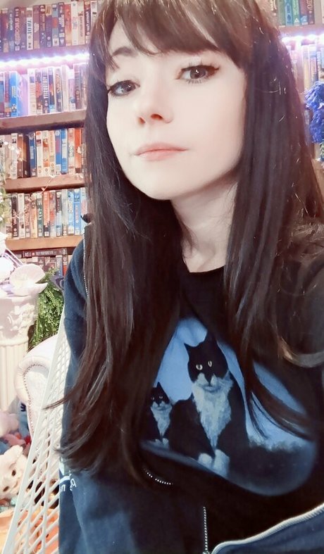 Yogscast Bouphe セクシーなスター 写真