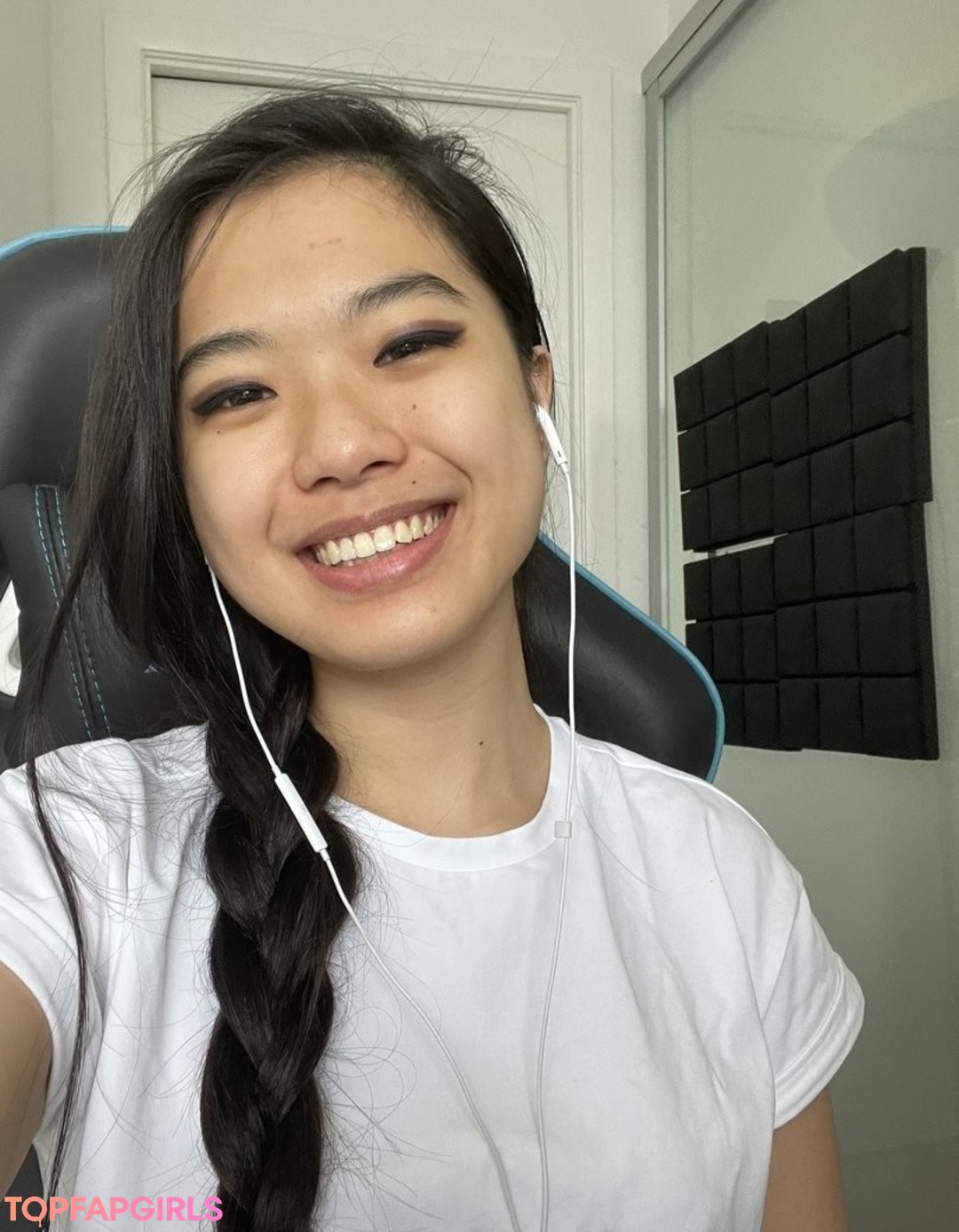 Nemsko アダルトモデル 写真