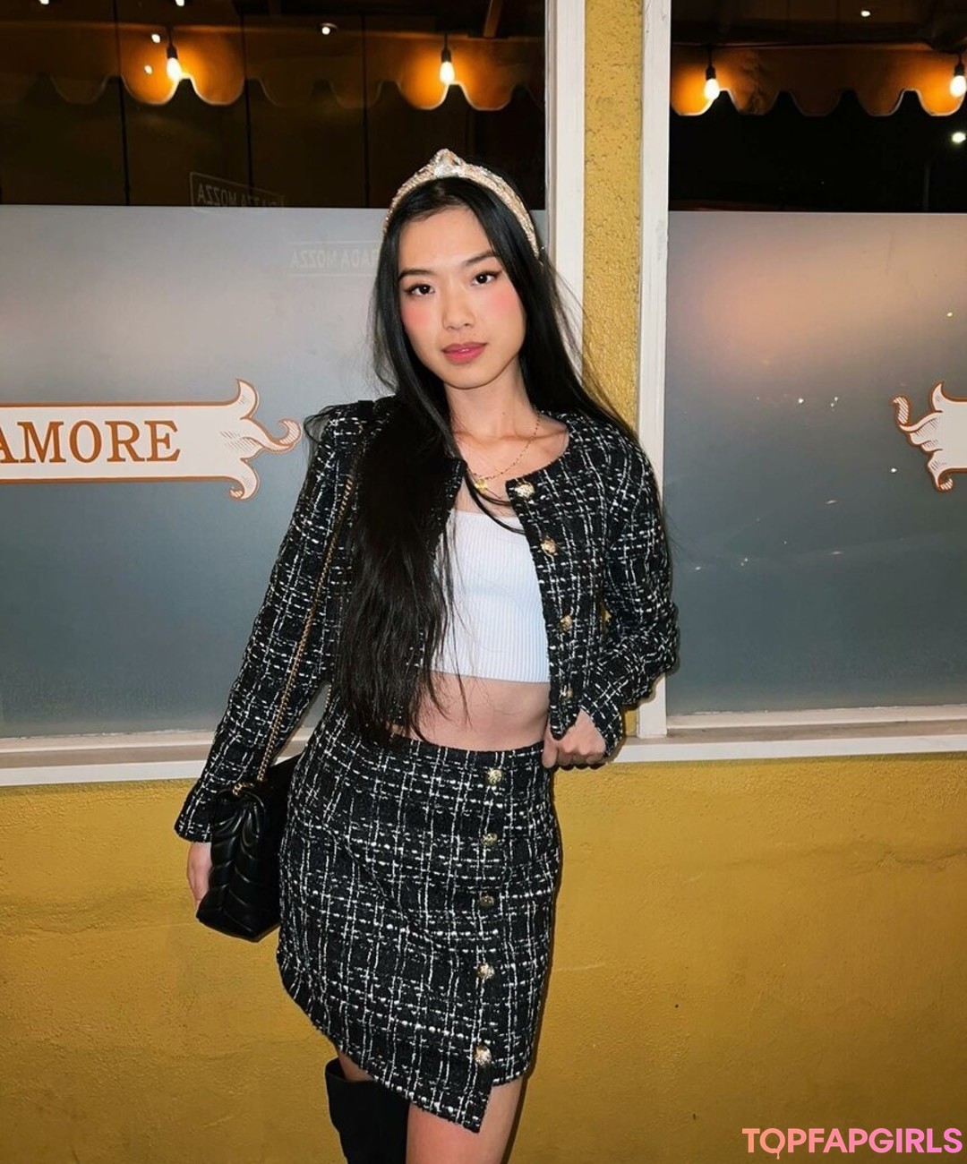 Nemsko エロティックなスター ギャラリー