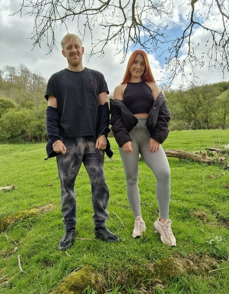 nextdoornudistsfree 独占女優 写真