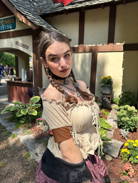Lilithfux top profile image