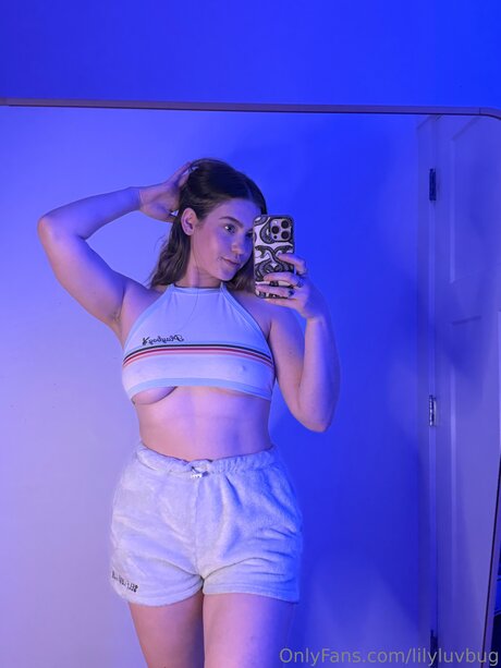 Lilyluvbug 完璧なスター 画像