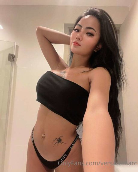 Praew Phatcharin 独占モデル 写真