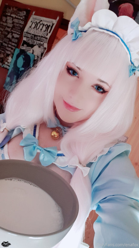 Enafox 可愛いモデル 写真
